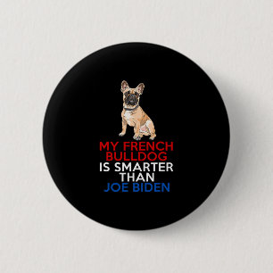 Französische Bulldogge ist schlauer als Joe Biden Button