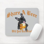 Französische Bulldogge teilt ein Bier Mousepad (Mit Mouse)