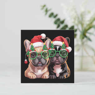 Französische Bulldogge trägt Weihnachtsbaumbrille  Feiertagskarte