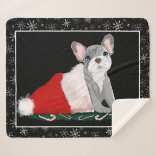 Französische Bulldogge-Welpe in Santas Hut Sherpa- Sherpadecke