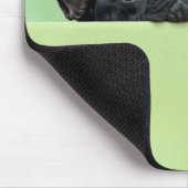 Französische Bulldoggen-Welpe, der über Wand Mousepad (Ecke)