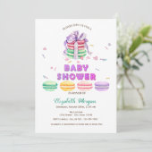 Französische Macarons, Stripte Babydusche Einladung (Stehend Vorderseite)