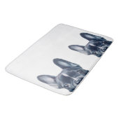 Französische Stierhundebadmatte Badematte (Schrägansicht)