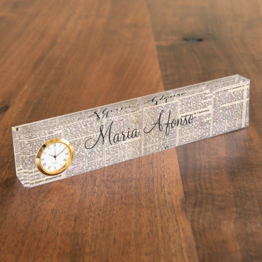 Französische Zeitung, französischer Schreibtisch " Namensplakette (Seite)