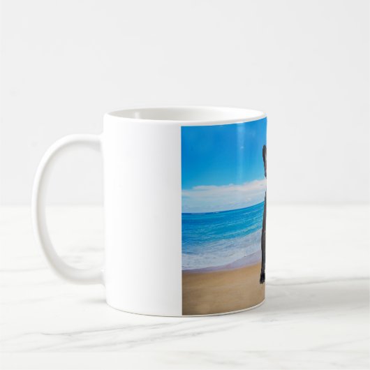 Französischer Bulldog am Strand Kaffeetasse (Links)