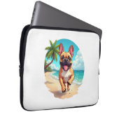 Französischer Bulldog am Strand Laptopschutzhülle (Vorne Rechts)