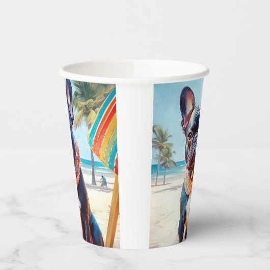 Französischer Bulldog am Strand, Sommergeschenk fü Pappbecher (Links)