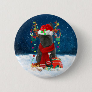 Französischer Bulldog Hund im Schnee mit Weihnacht Button