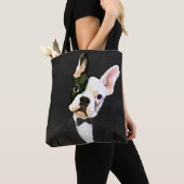 Französischer Bulldog in einer Tuxedo Tote Tasche (Von Nahem)
