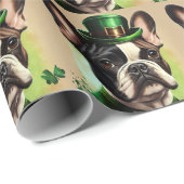 Französischer Bulldog in St. Patrick's Day Dress Geschenkpapier (Rolleneckpunkt)