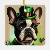 Französischer Bulldog in St. Patrick's Day Dress Keramikornament (Vorderseite)