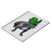 Französischer Bulldog mit grünem Top Hut und Musta Notizblock (Linke Seite)