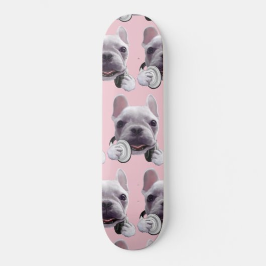 Französischer Bulldog mit Kopfhörer Skateboard (Vorderseite)