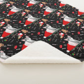 Französischer Bulldog Welpe in Santa's Hat-Muster Sherpadecke (3/4)