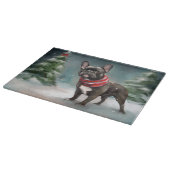 Französischer Bulldog zu Weihnachten im Schnee Schneidebrett (Ecke)