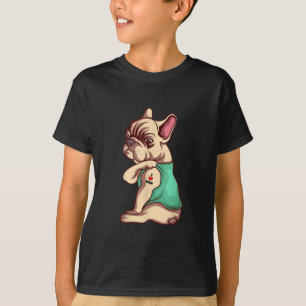 Französischer Bulldoghund in der Liebe Tätowierung T-Shirt
