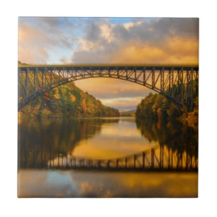 Französischer König Bridge im Fall Fliese