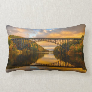 Französischer König Bridge im Fall Lendenkissen