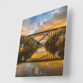 Französischer König Bridge im Fall Quadratische Wanduhr (Winkel)