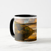 Französischer König Bridge im Fall Tasse (Vorderseite Links)