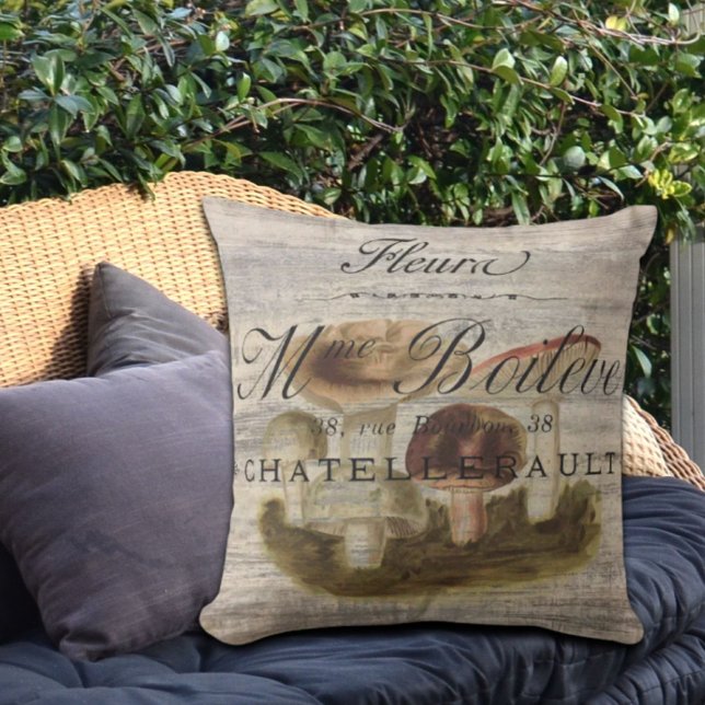 französischer ländlicher Märchenwaldpilz Kissen (french country rustic fairytale woodland mushroom outdoor pillow)