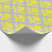 Französischer Teppich in hellgelb und grau Geschenkpapier (Ecke)