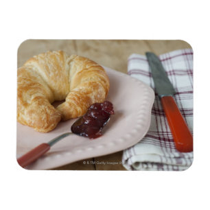 Französisches Frühstück mit Hörnchen Magnet