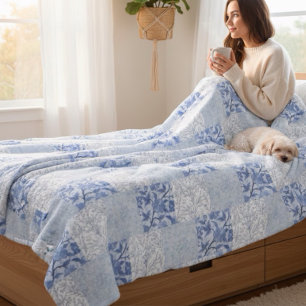 Französisches Landhaus-Quiltmuster Blaue Blüten Fleecedecke