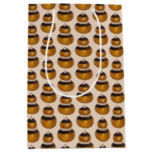 Französisches Religieuse-Choux-Gebäck-Dessert mit  Mittlere Geschenktüte
