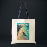 Fraser Island K'gari Australien Reisen Vintag Tragetasche<br><div class="desc">Fraser Island im Stil der Vektorkunst. K'gari,  auch bekannt unter seinem früheren Namen Fraser Island,  ist eine Sandinsel,  die zum Weltkulturerbe gehört und an der Südostküste liegt.</div>