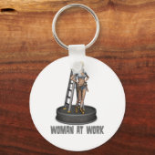 Frau am Arbeitsplatz Schlüsselanhänger (Vorderseite)