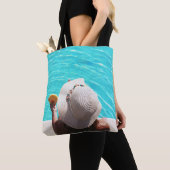 Frau am Pool Tasche (Von Nahem)