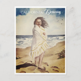 Frau am Strand Postkarte