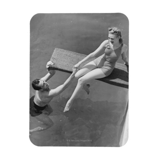 Frau an der Tauchschule Magnet (Vertikal)