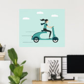 Frau auf einem Scooter Poster (Heimbüro)