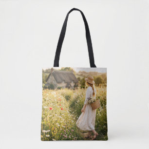 Frau auf einem Weizenfeld Tasche