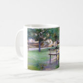 Frau auf einer Bank (von Edwin Austin Abbey) Kaffeetasse (Vorderseite Links)