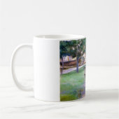 Frau auf einer Bank (von Edwin Austin Abbey) Kaffeetasse (Links)