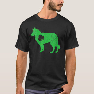 Frau Border Collie Irish Clover St Patrick Day T-Shirt