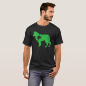Frau Border Collie Irish Clover St Patrick Day T-Shirt (Vorne ganz)