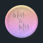 Frau Brautparty Party Rainbow Glitzer Pappteller<br><div class="desc">Von Miss Brautparty oder Junggeselinnen-Abschied Pink und Lila Rainbow Pastel Ombre Sparkle und Imitats Glitzer Papier Teller. Bitte kontaktieren Sie den Designer für passende Artikel.</div>