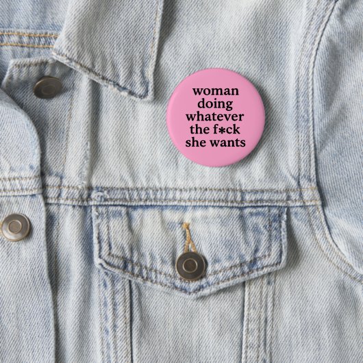 Frau Button (Beispiel)