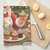 Frau Claus Holiday Cupcake Kitchen Handtuch (Viertel Falte)