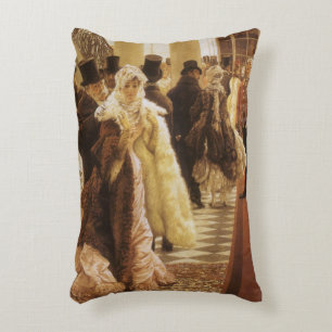 Frau der Mode von Tissot, Vintage-Viktorianische K Dekokissen