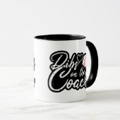 Frau des Baseballtrainers hat Vorrang auf den Trai Tasse (VorderseiteRechts)