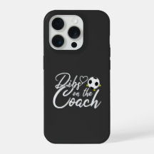 Frau des Fußballtrainers hat Vorrang auf den Train