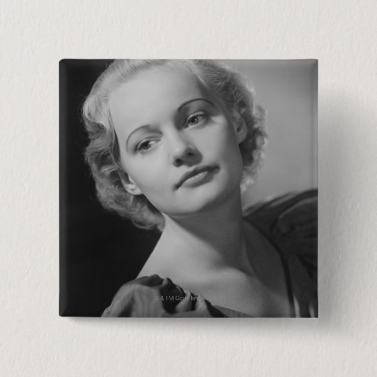 Frau, die 2 aufwirft button (Vorderseite)
