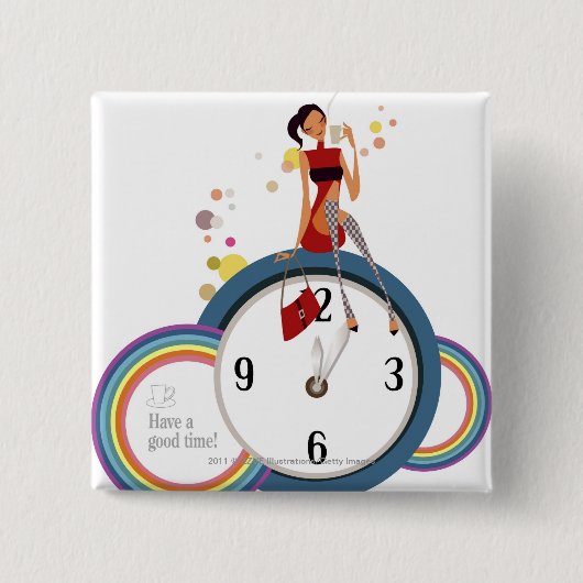 Frau, die auf einer Uhr sitzt und eine Teeschale Button (Vorderseite)