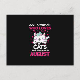 Frau, die Katzen liebt und im August geboren wurde Postkarte
