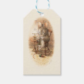 Frau Dormouse Knitting Geschenkanhänger (Vorderseite)